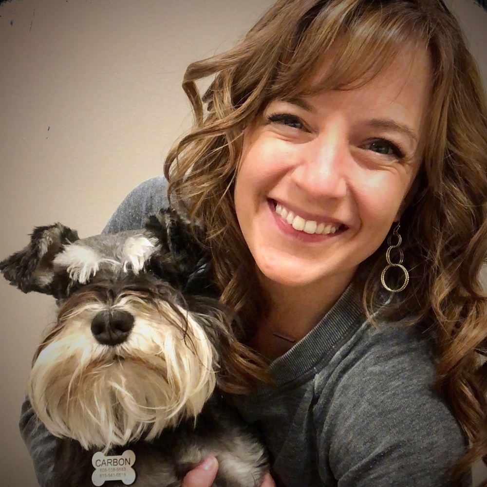 Meet your Posher, Holly